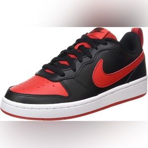 Nike Court Borough Size 8.5-9 W